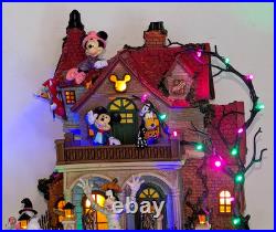 Disney Halloween Haunted Party House Lights Music Limited Edition Mickey Minnie