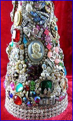 EXQUISITE CONE SHAPE TREE Covered with Vintage RHINESTONES JEWELRY