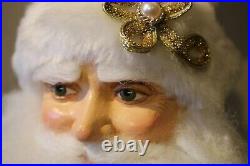 Edler Katherine´s Collection Weihnachtsmann Santa Weiß Gold Samt 63,5cm NEU