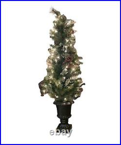 Entryway Pot 4.5′ Artificial Prelit Christmas Tree with Base New With Box