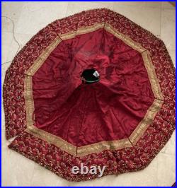 Frontgate 6FT Holiday collection Burgandy & Gold Christmas Tree Skirt RN 136998