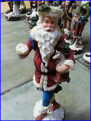 Galleria Lucchese Christmas Santa figurines Exclusively by Roman