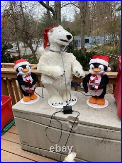 Gemmy 3 Piece Animated Dancing & Singing Christmas Band Polar Bear & Penguins