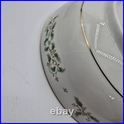 Gibson Christmas Holiday Charm Gold Ivy Trim 20 Piece Set MISSING DINNER PLATES