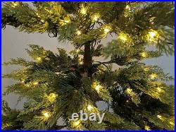 Grand Canyon Cedar Christmas Tree 4.5' LED Fairy Lights NewithOpen Box