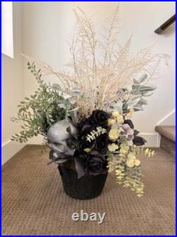 Grandin Road Gothic Romance Halloween Urn Fillers (2)
