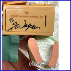 Hallmark Keepsake 2006 Maxine Bakes Christmas Ornament Limited Edition Signed