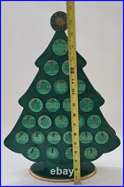 Hallmark Keepsake Christmas At Last Countdown Calendar Advent 2005 Not Complete
