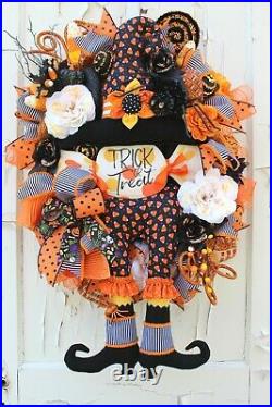 Halloween Candy Corn Witch Wreath Spider Trick or Treat Sign Candy Corns