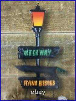 Halloween Gemmy 6 ft Lamp Post Witch Way Lighted Sign Broom Haunted Prop NEw