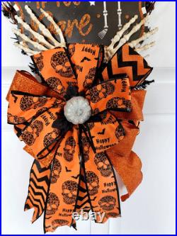 Halloween Spooky Skeleton Wreath Door Decor