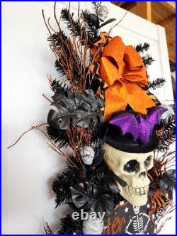 Halloween Spooky Skeleton Wreath Door Decor