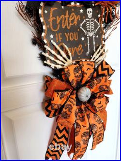 Halloween Spooky Skeleton Wreath Door Decor