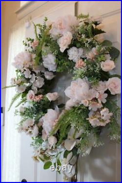 Handmade Shabby Cottage Chic Blush & Peach Grapevine Floral Wreath 26 x 28