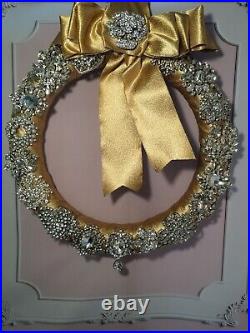 Handmade Wreath Holiday/christmas Or Year-rouund With Brooches