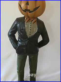 Hard To Find Rare Halloween Mr. Pumpkin Resin Figurine Statue 18 Boss Suit