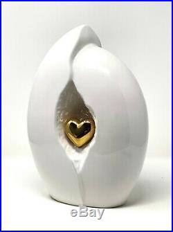 Heart in Shell Ceramic Funeral Urn Adult Cremation Urn for Ashes Memorial Urn