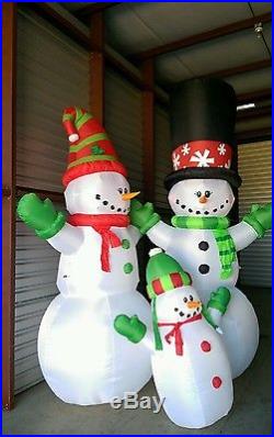 Holiday snowman family christmas inflatable