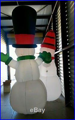 Holiday snowman family christmas inflatable