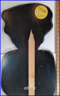 Holly Cleeland Lawn Cheers 46 Pilgrim Couple Lawn Decoration Hand Painted (2)