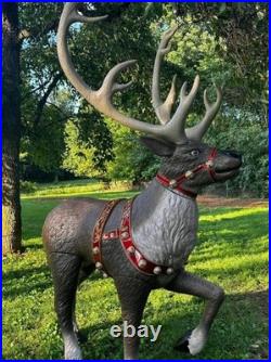 Home Accents 8.5ft Giant Size LED Towering Reindeer Christmas Decor NEW IN BOX Home Accents 8.5ft Giant Size LED Towering Reindeer Christmas Decor NEW IN BOX