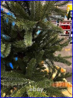Ikea VINTERFINT Artificial Christmas Tree, Indoor/Outdoor, Green 80 3/4 NEW
