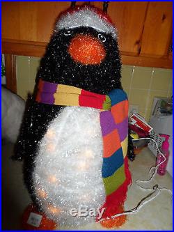 Indoor/Outdoor Christmas Lighted Penguin Decoration-2 Ft. Tall-AWESOME! NEW