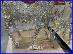 Indoor/Outdoor Christmas Reindeer Family Set Of 3 With LED Lights Decoration