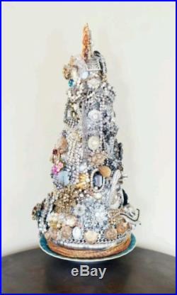 Jeweled rhinestone christmas tree Vintage jewelry lot home decor Jewelry art