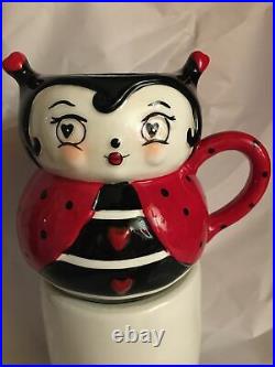 Johanna Parker Valentines? Ladybug and Beatle Mug Set