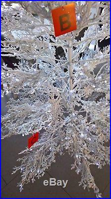 John Lewis Snow queen chtristmas tree pre lit 7ft (2.1m)