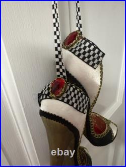 Katherine's Collection Mackenzie Childs Wreath Courtly Check Retired & Rare Katherine's Collection Mackenzie Childs Wreath Courtly Check Retired & Rare