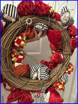 Katherine's Collection Mackenzie Childs Wreath Courtly Check Retired & Rare Katherine's Collection Mackenzie Childs Wreath Courtly Check Retired & Rare