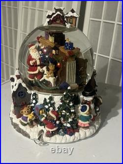 Kirkland Signature Musical Snow Globe Santa Claus