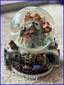 Kirkland Signature Musical Waterglobe Revolving Base Santa Train Snow Globe Box Kirkland Signature Musical Waterglobe Revolving Base Santa Train Snow Globe Box