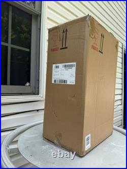 Kringle Express 22 Resin Indoor Outdoor Reindeer Duo Brand New Original Box