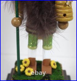 Kurt Adler 15 Hollywood Collections Bee Keeper Nutcracker Designed Holly Adler Kurt Adler 15 Hollywood Collections Bee Keeper Nutcracker Designed Holly Adler