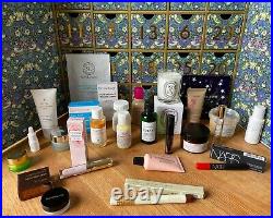 LIBERTY Beauty Advent Calendar With 25 Luxury Liberty Products + Bag