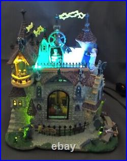 Lemax Spooky Town Frankenstein's Laboratory Lighted Animated Tested and Works