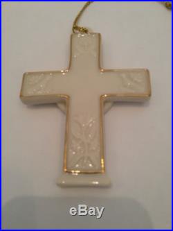 Lenox Cross Jesus Silver Gold Trimmed Heart Handcrafted Christmas Ornament