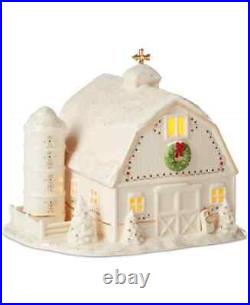 Lenox Mistletoe Park Village Light-up Barn New in Box