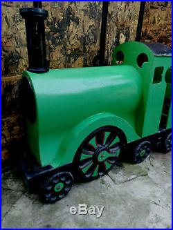 Life Size Massive Very Heavy Wooden Childs Shop Christmas Display Train 6ft
