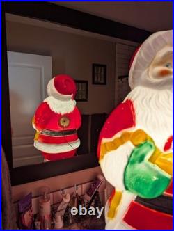 Lighted Santa Claus Christmas Blow Mold Yard Decoration Free Standing Corded