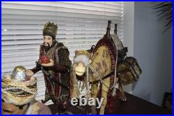 Living Home Deluxe Large Fine Porcelain Nativity 16-Piece Set With Fabric Detail