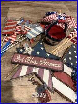 Lot Of 25 Patriotic Holiday Decor Usa Americana 4th Of July Freedom Flags Signs