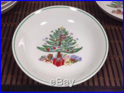 Lot of 4 Gibson China Bowls Christmas Tree & Gifts Holiday Pattern Tableware Set