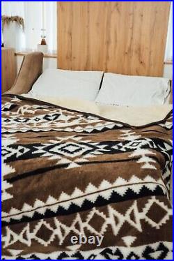 Luxury Natural Wool Blanket Soft, Breathable, Eco-Friendly, Hypoallergenic
