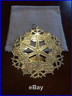 MMA 1974 Snowflake Sterling Silver Christmas Ornament Metropolitan Museum Art