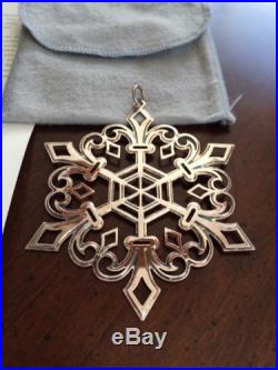 MMA 2000 Snowflake Sterling Silver Christmas Ornament Metropolitan Museum Art