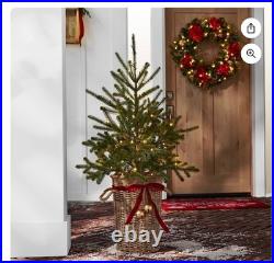 Member's Mark 48 Pre-Lit Topiary in Woven Basket New